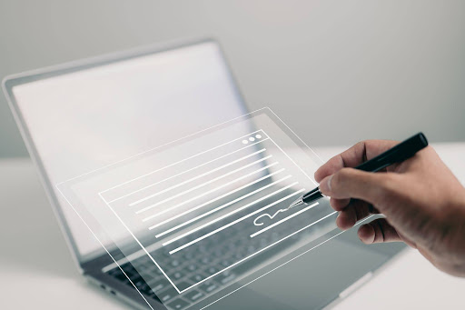 Assinatura digital para alugar imóvel: qual é a validade?